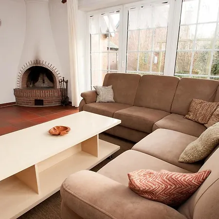 Apartment 50038... *
